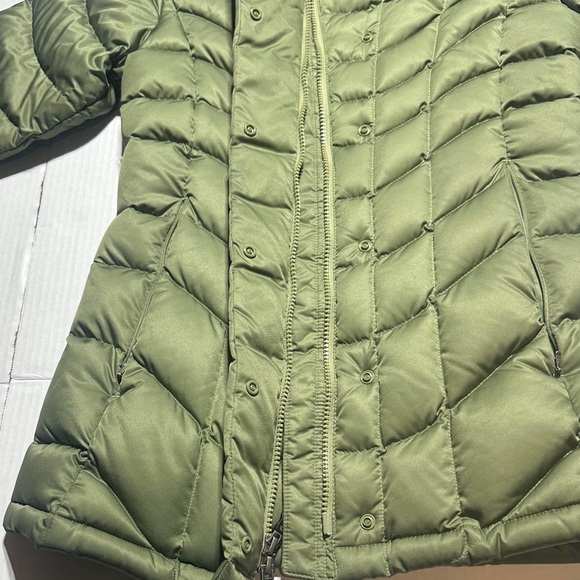 Patagonia Women's olive drab Puffer Jacket w zippers and snap buttons goosedown - Picture 11 of 14